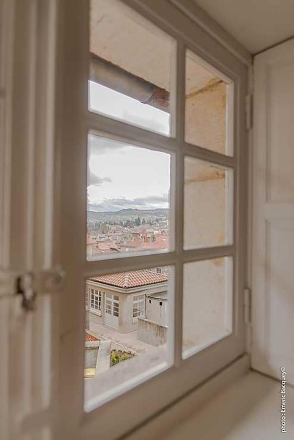 Maison au Loup - Superbe ancien hotel particulier du XVIe siècle au cœur de la vieille ville du Puy Le Puy-en-Velay Extérieur photo