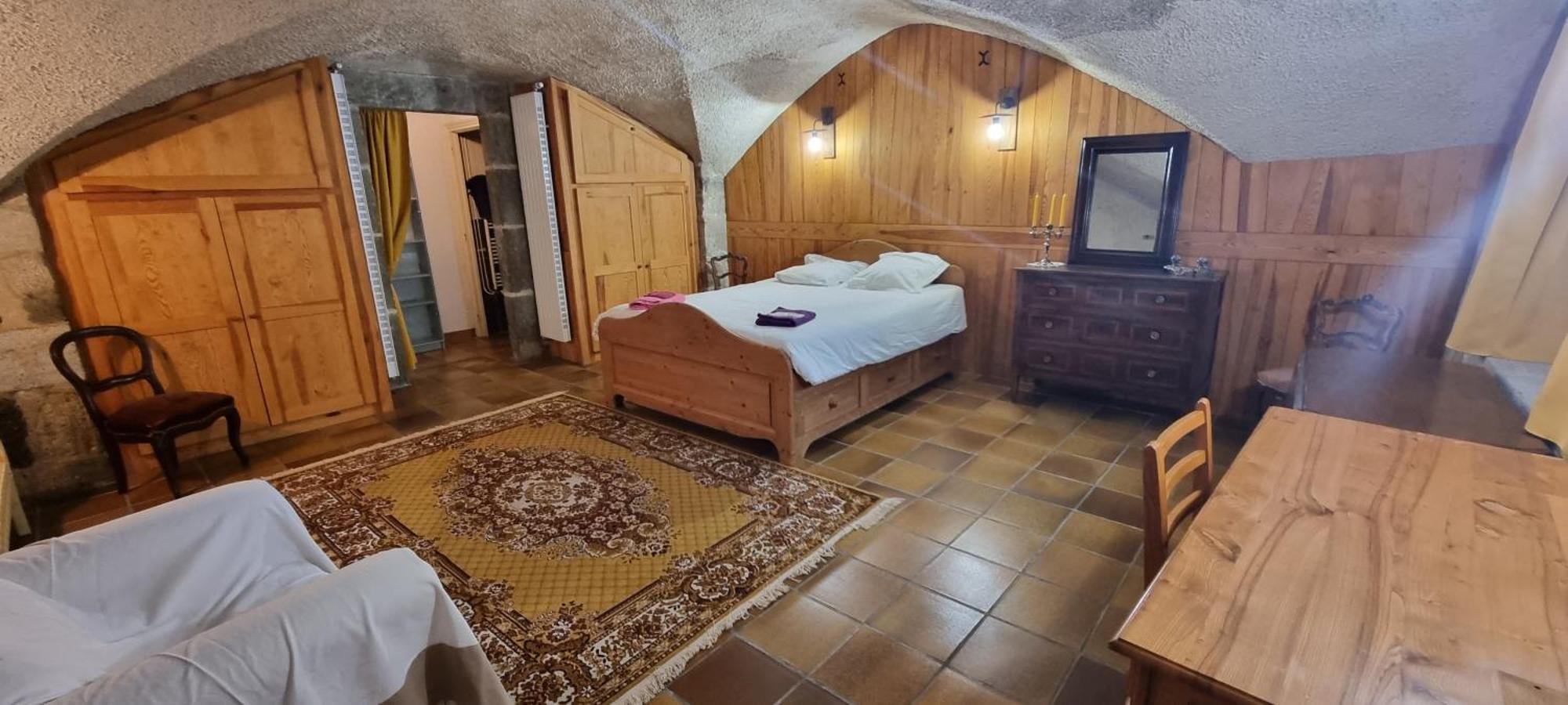 Maison au Loup - Superbe ancien hotel particulier du XVIe siècle au cœur de la vieille ville du Puy Le Puy-en-Velay Extérieur photo